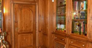 Portone classico 2 bugne 3 in legno su misura